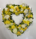 Wreath - yellow Heart 2 18in.jpeg